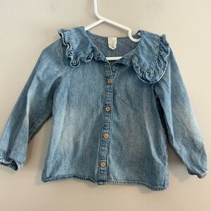 H&M 3t light wash denim collard button down shirt